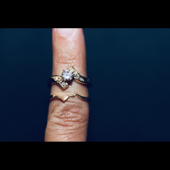 😇 Yellow Gold Wedding Set 😇 - Picture 9 of 12